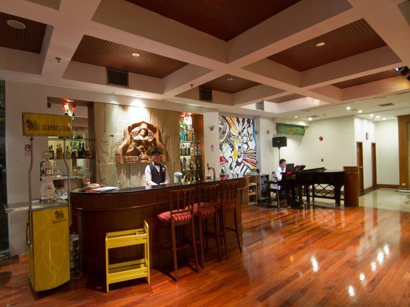 Laithong Hotel Убон Ратчатани Екстериор снимка
