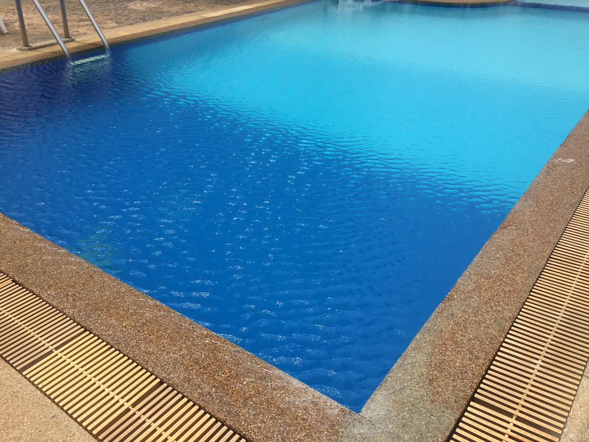 Laithong Hotel Убон Ратчатани Екстериор снимка